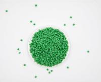 Granulés pour animaux de compagnie recyclés pour la marine Pellet de résine plastique vert pour l'herbe artificielle