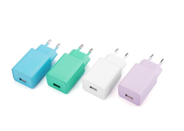 USB Charger SAA Plug Power Adapter Wall Mount with 100-240V Input Voltage
