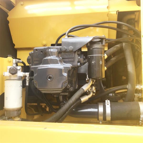 Fabricado en Japón usado Komatsu PC220-8 excavadora de 22 toneladas con piezas originales