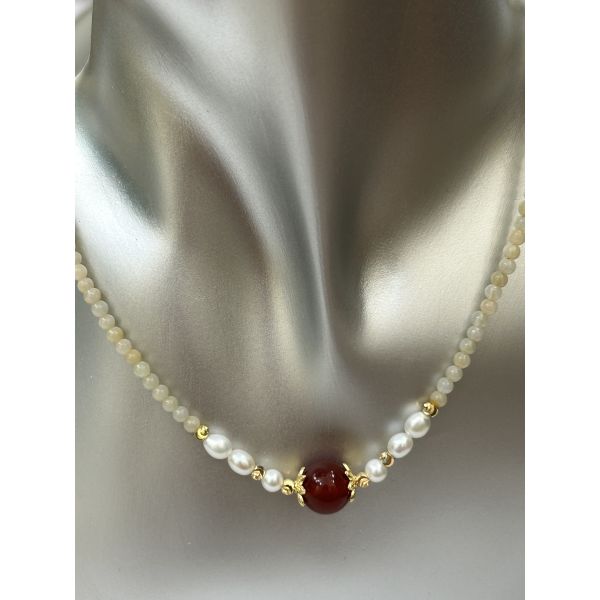 Custom high Quality Jade Freshwater Pearl Necklace Agate Trendy Pearls Necklace Red Bead White Pearl Jewelry Necklace