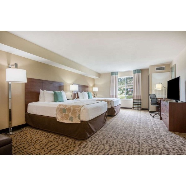 High-Quality Hawthorn Suites by Wyndham Cheap Boutique Used Elegant Solid Wood Room Furniture Comfortable Hotel Bedroom Sets