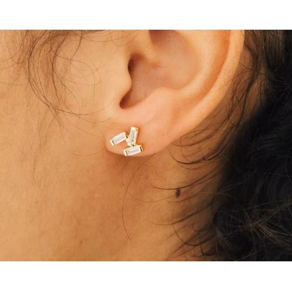 925 Sterling Silver Jewelry en gros Minimaliste Petit 925 Sterling Silver Zircon Stud Boucles d'oreilles ornées Boucles d'oreilles pour femmes