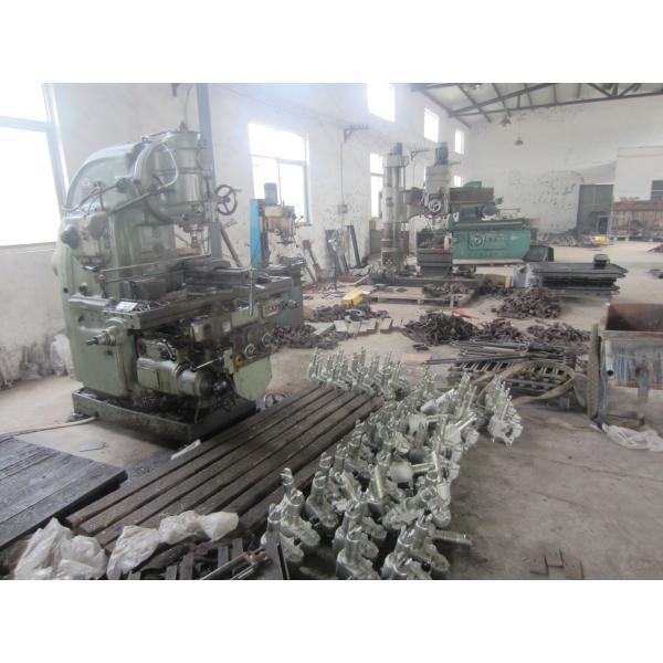 Camión de plataforma manual de acero cubierto polvo con la escala del peso