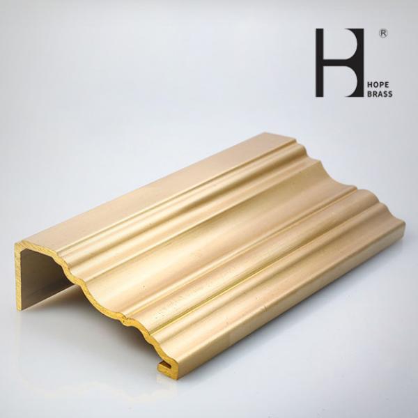 Decorative Copper Material for Derative Home / Supermarket / Garage Brass Extruding Profiles Extrusion China Manufacture