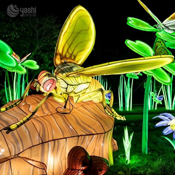 Linterna animal en forma de abeja hecha a mano de 200 cm con luz LED