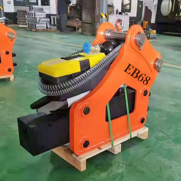 Marteau hydraulique de la machine EB68 de Soosan de marteau de briseur du burin 700mm pour l'excavatrice de 4 tonnes to7