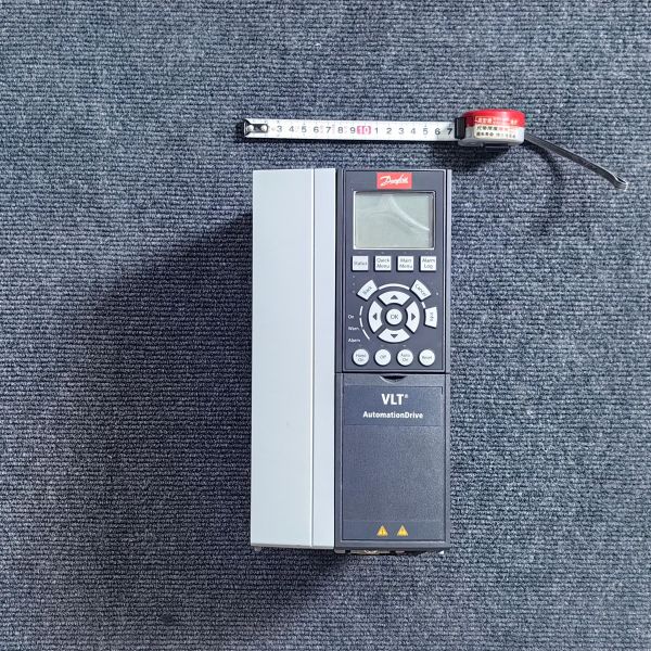 Original Danfoss VLT FC-302 7.5kW Inverter FC-302P7K5T5E20 3PH 380V VFD Frequency Converter
