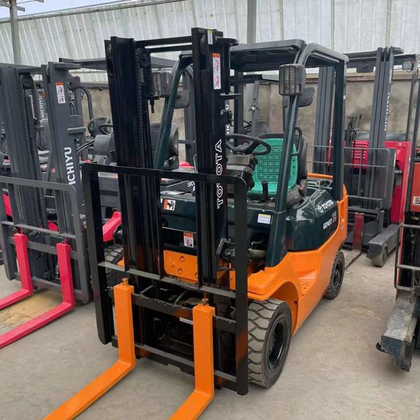 Fork Width 125 3m Lifting 2 Door Frame Japan Engine Diesel 10 Ton Forklift Truck