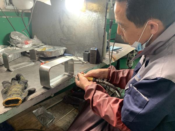 12000pcs/H Máquina de fabricação de recipientes de alimentos de alumínio de alumínio