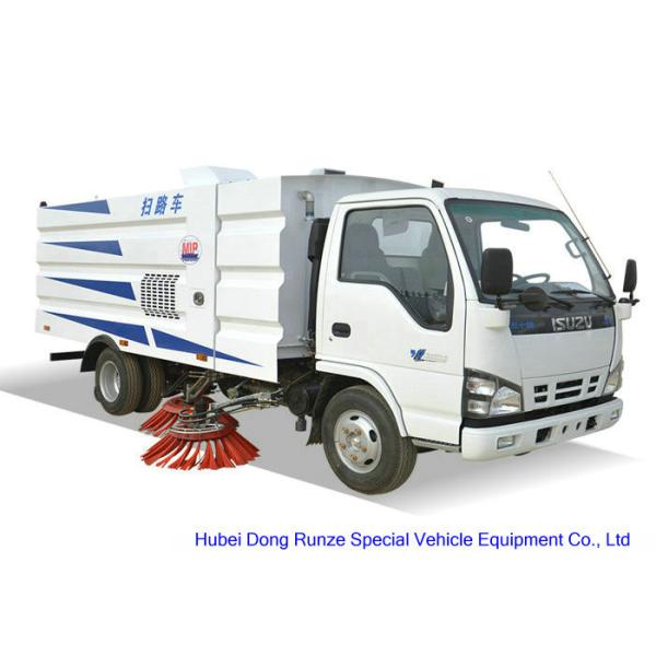 ISUZU 600 Road Sweeper Truck For Washing Sweeping , Street Sweeper Vehicle
