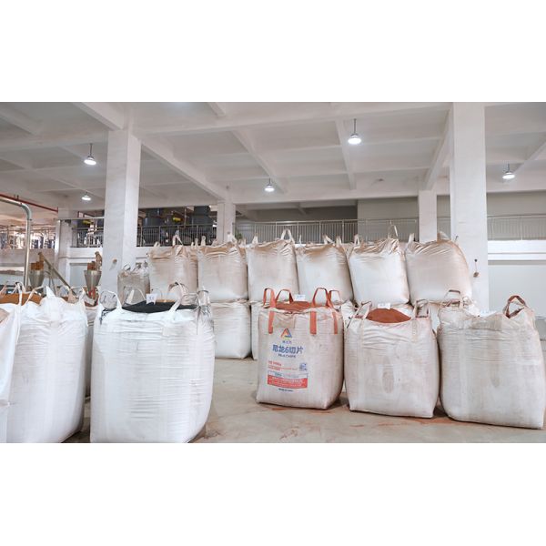 Flame Retardant WPC Tube Exterior Wood Plastic Composite Tube