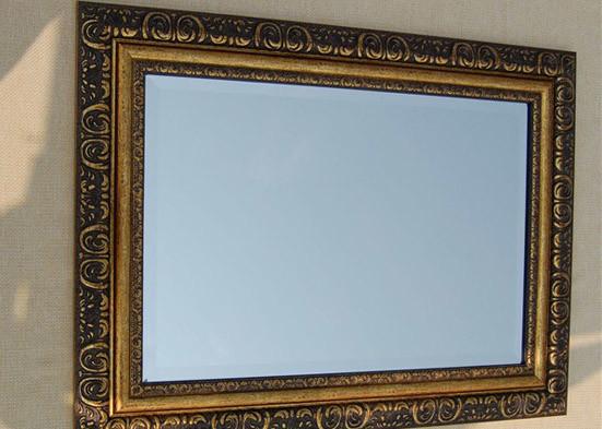 Custom Framed Bathroom Mirrors 3-6mm Thickness For Decorating Hotel / Restaurants