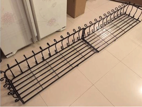 Corrosion Resistant Balcony L60cm Metal Flower Stand