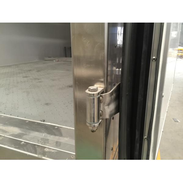 CCC / BV Refrigerated FRP Sandwich Panels Box Truck 95 hp Euro IV for meat and fish