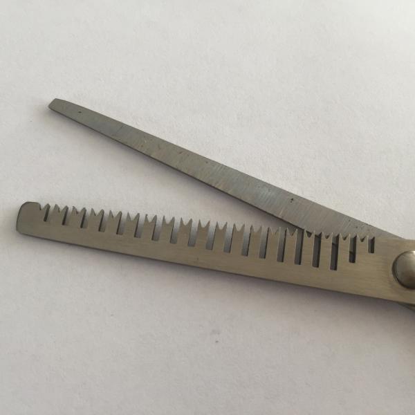 Professional Hair Cutting Scissors