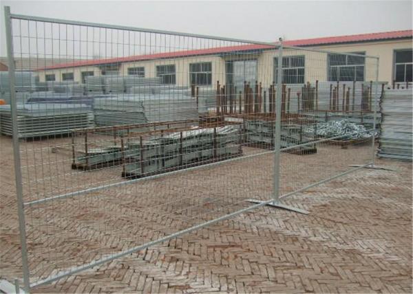 Canada Temporary Fencing Height6’/1830mm*Width12'/3650mm Powder Coated Pre-galvanized mesh spacing ,4x12/100x300*8ga