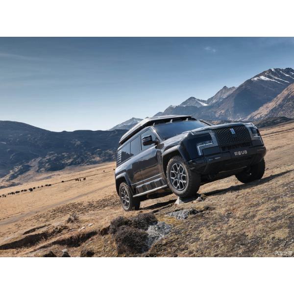 Пре-продажа 2024 Пекинский автосалон BYD Янванг U8 2024 Роскошный внедорожник 1197hp 4Мотор 4wd Электромобиль Byd U8 Гибридный