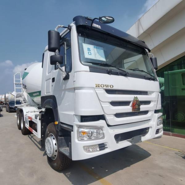 Portable Cement Mixer Truck with Sinotruk Chassis and Tyres Diesel Fuel Concrete Mixer
