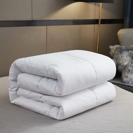 Durable Luxury Hotel Bedding Set Featuring Breathable Soft Hypoallergenic Materials Perfect for Enhancing Guest Comfort