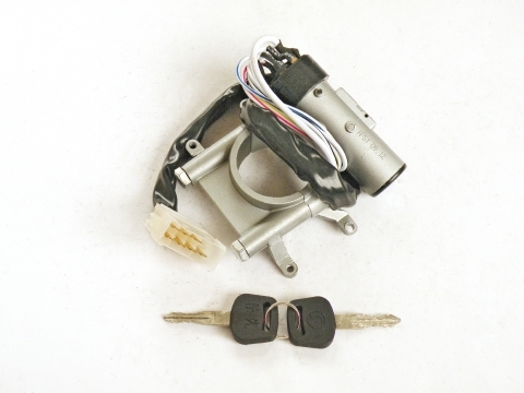 81.46433 Ignition switch Assembly For SHACMAN