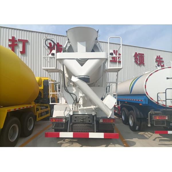 102km/H SINOTRUK HOWO Concrete Mixer Truck 371HP 10CBM LHD 6x4
