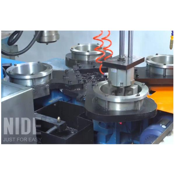 Máquina de fundición a presión de aluminio muy eficiente del líquido de la máquina de bastidor de la armadura