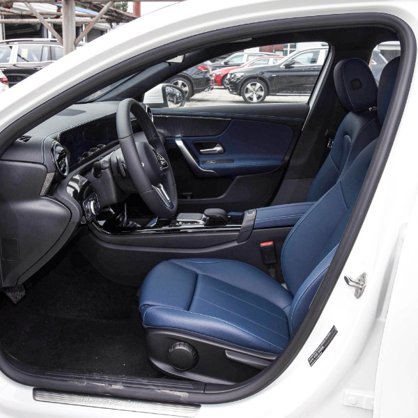 Подержанные автомобили пробега хорошего состояния низкие от Мерседес-Benz Китая горячего продавая 2022 измененная год мода седана спорта