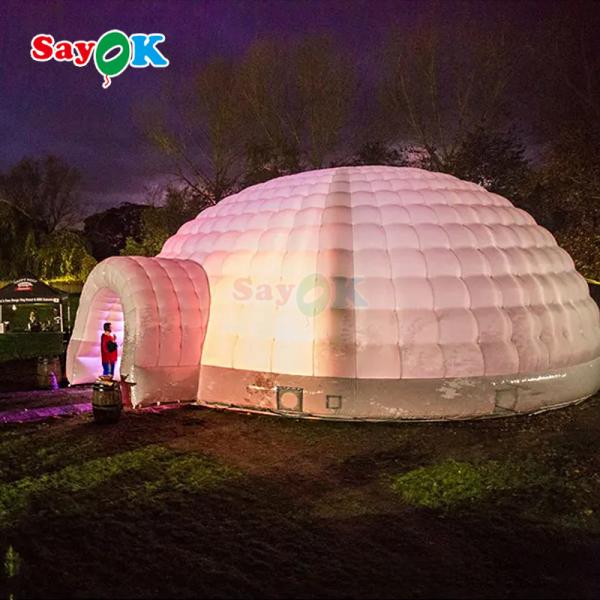 Tente igloo gonflable avec souffleur