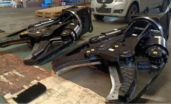 Máquina escavadora suíça Hydraulic Shear YAKAI do grabber da árvore do motor que corta o aço
