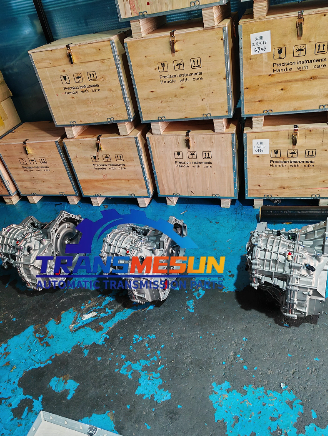 High Quality Remanufactured K114 Gearbox with Transmission Torque Converter for Toyota CVT Transmission Assembly 30400-10031 Export Wooden Pack Full Technical Support 12 Month Global Warranty
