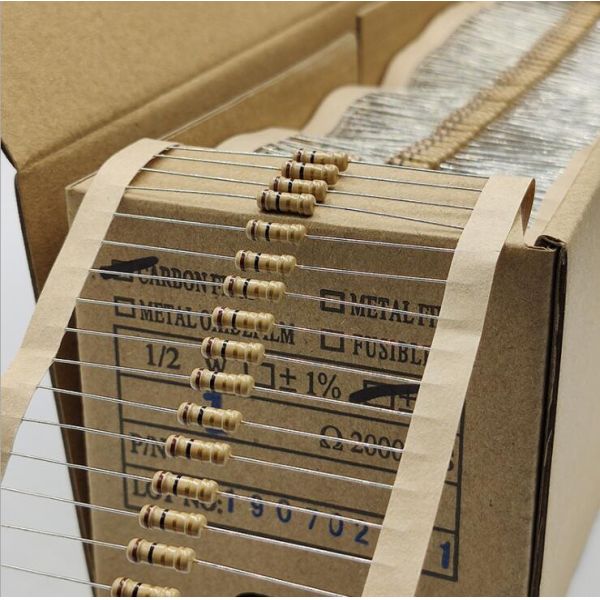 1/2W Carbon Film Resistor with 5% Tolerance and Surface Mount for Precision Applications