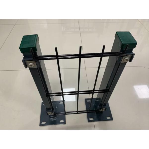 Welded PVC Coated Wire Mesh Panels 50 X 200mm 868 Mesh Fencing