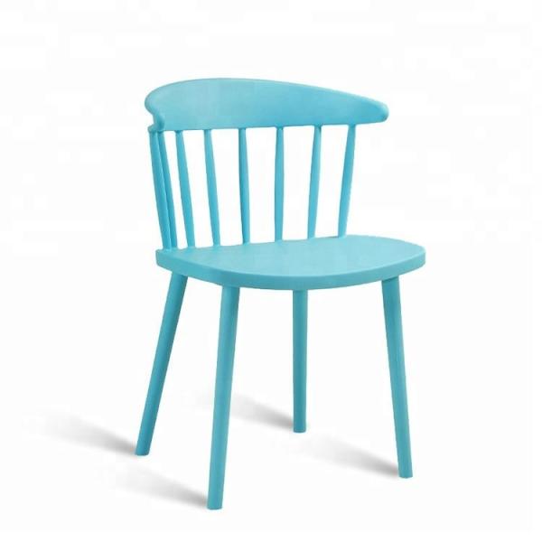 Small Plastic Childrens Chairs Load - Bearing 200KG Multiple Colors Optional