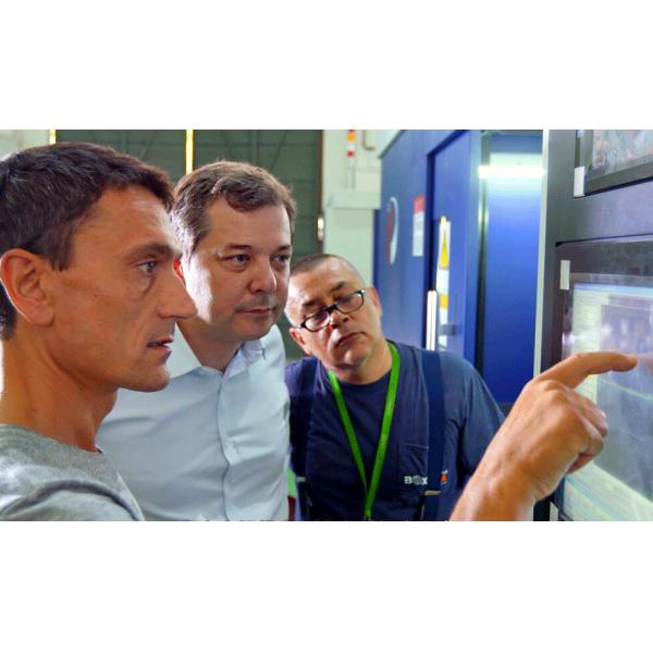 автомат для резки лазера заварки лазера промышленного робота 3D для металлического листа