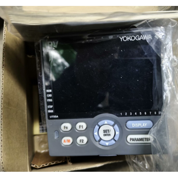 Brand new original temperature control regulator Yokogawa UT55A-010-10-00 in stock