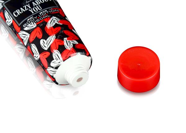 Durable High Impact  Plastic Cosmetic Tubes Red Screw On Cap 150ml 5.07 Fl.OZ