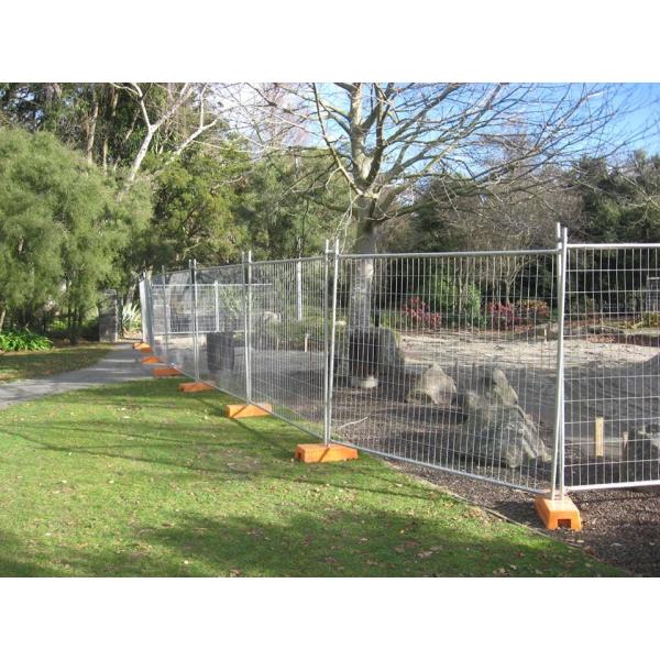 Hot Dip Galvanised 2.1x2.4m Temporary Steel Fencing For Construction Site