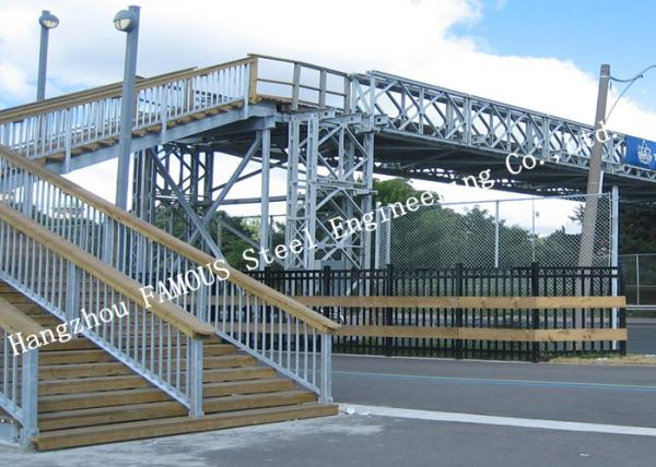 City Sightseeing Prefabricated Pedestrian Bridges Steels Structure Skywalk Handrail Metal Bridge