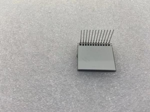 Display LCD HTN para reprodução multimídia
