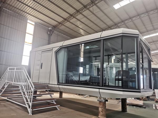 Prefab Apple Cabin Container House for Coastal Hotels