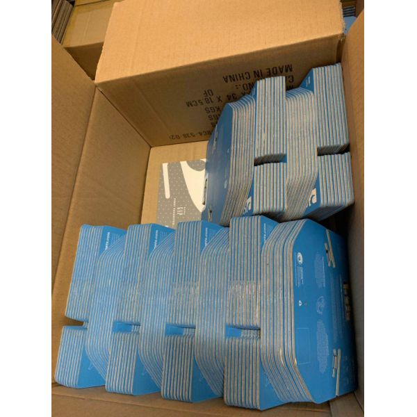 Non Pollution Recycled Paper Cardboard Scarf Hangers With Embossed Logo OEM