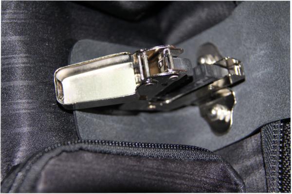 Black 1200D Oxford Fabric Men's Suit Garment Bags With Pockets For Shoulder Strap