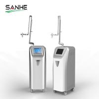 a máquina fracionária fracionária do laser do CO2 do laser do CO2 do tubo do metal de 40W RF para cicatrizes descasca Resurfacing Vaginal Tightening