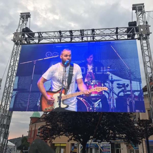 Customized high brightness ultra-thin 500x1000 die casting outdoor P3.47 hd rental led display screen video wall