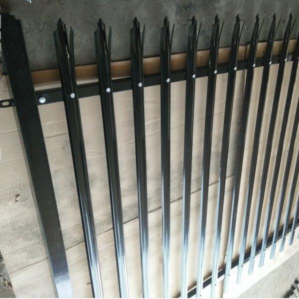 Hot Dipped PVC Coated Europe Palisade Fence for Outdoor