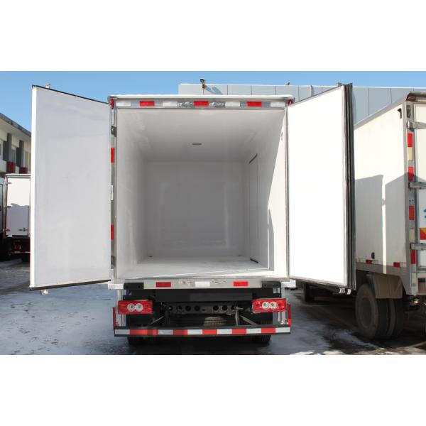Foton Aumark Special Car Refrigerator Box Freezer Truck 4x2 wheels for best heat insulation