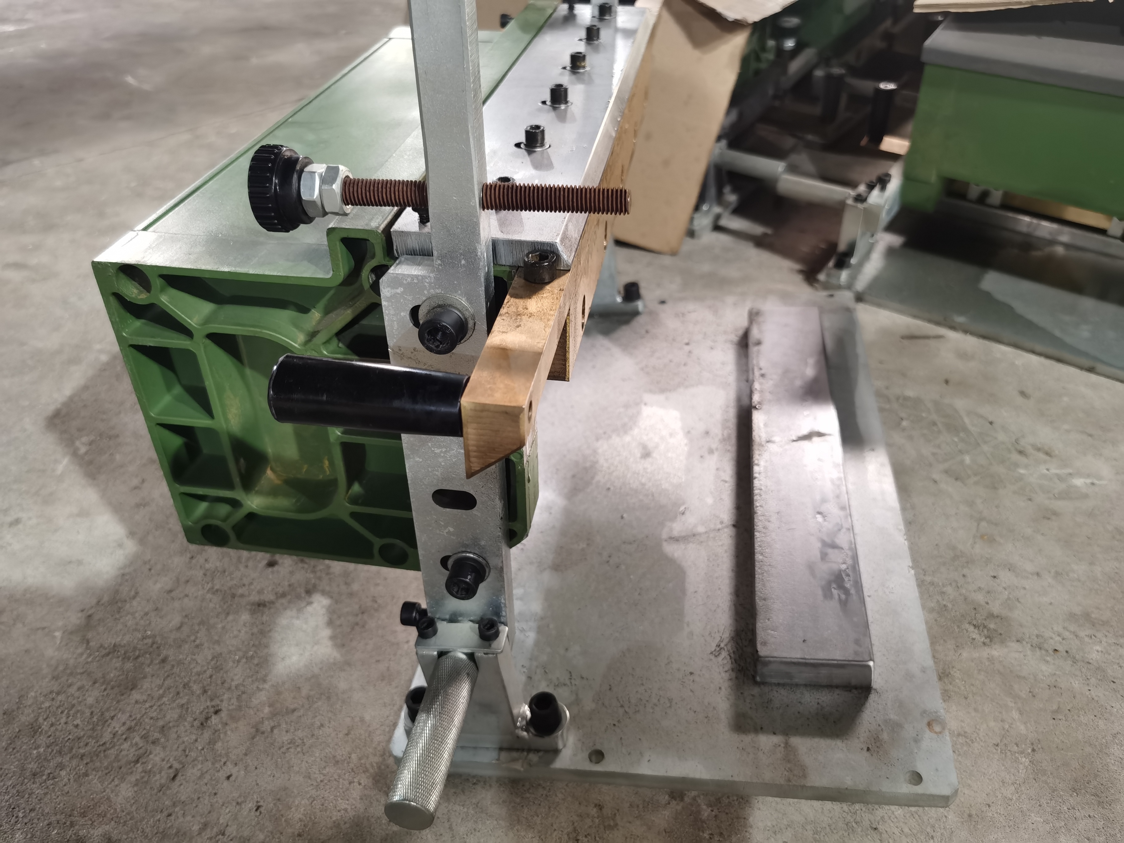 TC Multifunctional Woodworking Machinery Plastic  for Mdf Cold Glue Profile Wrapping Machine