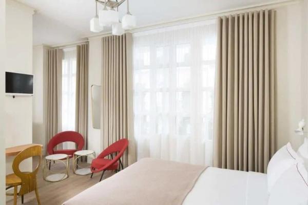 Ghana hotel style apartment design furniture from China for fabric upholstered bed and Custom table cabinet
