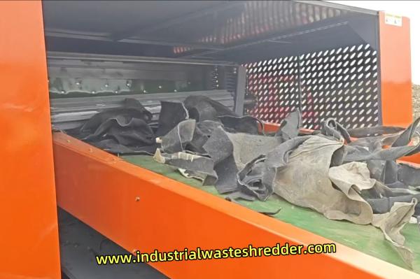 Car Interior Waste Grinder Fabric Carpet Roof Leather Crusher Customized Capacity And Discharge Size