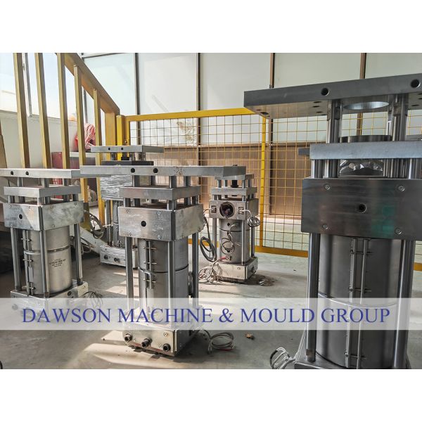 Accumulator Type Single Layer 50L Plastic Drum Making Extrusion Blow Molding Die Head